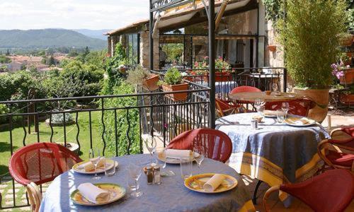 فندق Le Logis Du Guetteur Les Arcs-sur-Argens المظهر الخارجي الصورة