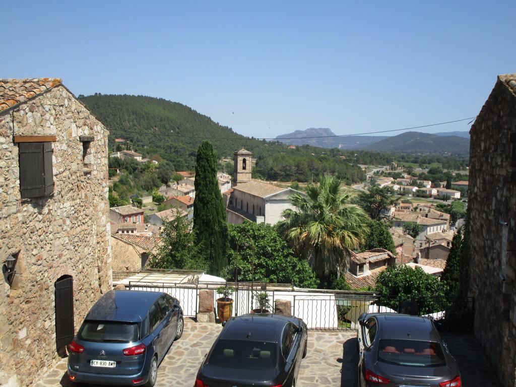 فندق Le Logis Du Guetteur Les Arcs-sur-Argens المظهر الخارجي الصورة