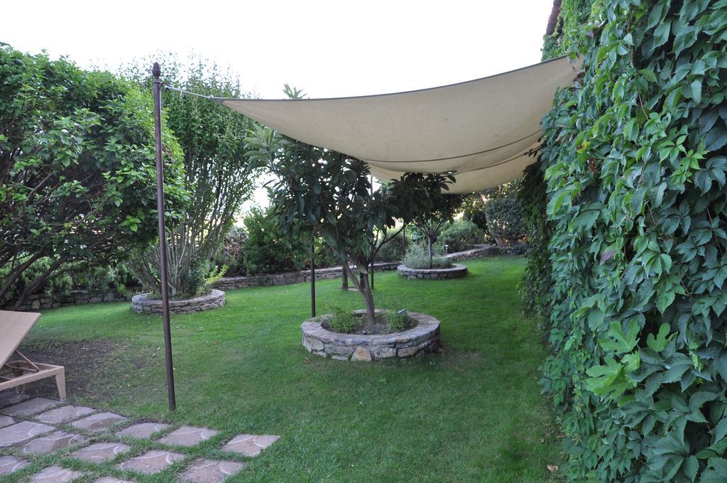 فندق Le Logis Du Guetteur Les Arcs-sur-Argens المظهر الخارجي الصورة